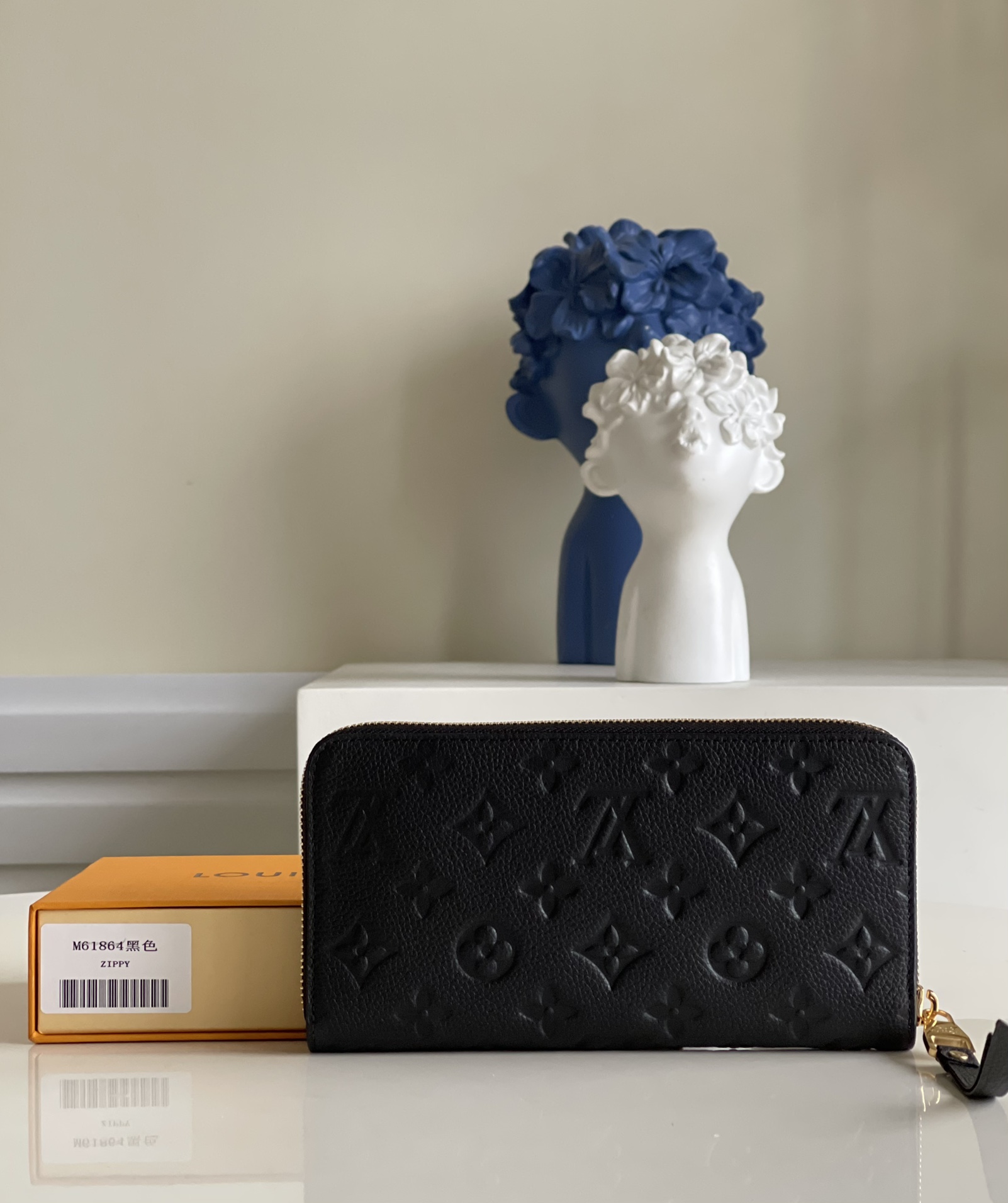 l**is V*t*n monogram empreinte wallet-9.5*10.5*2.5 cm