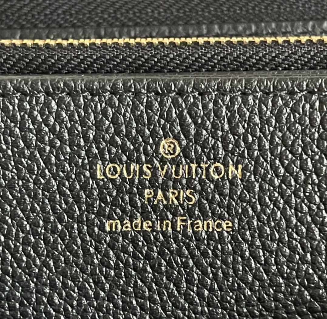 l**is V*t*n monogram empreinte wallet-9.5*10.5*2.5 cm