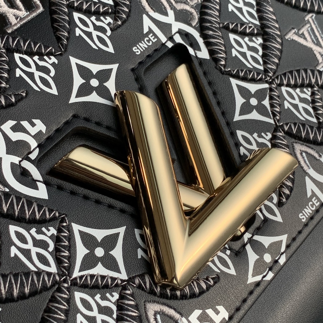 l**is V*t*n twist mm-23*18*8cm