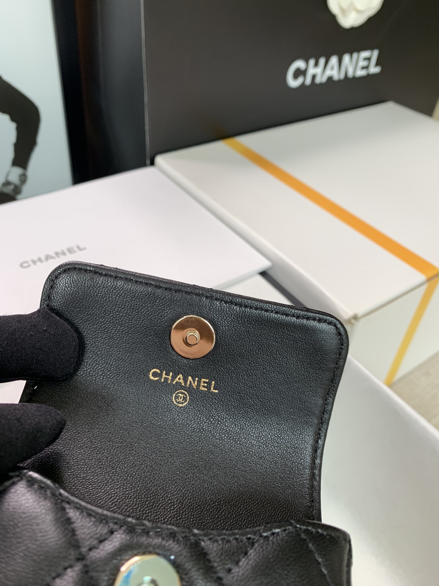 Ch@nel 2022SS Pearl Chain Waist Bag