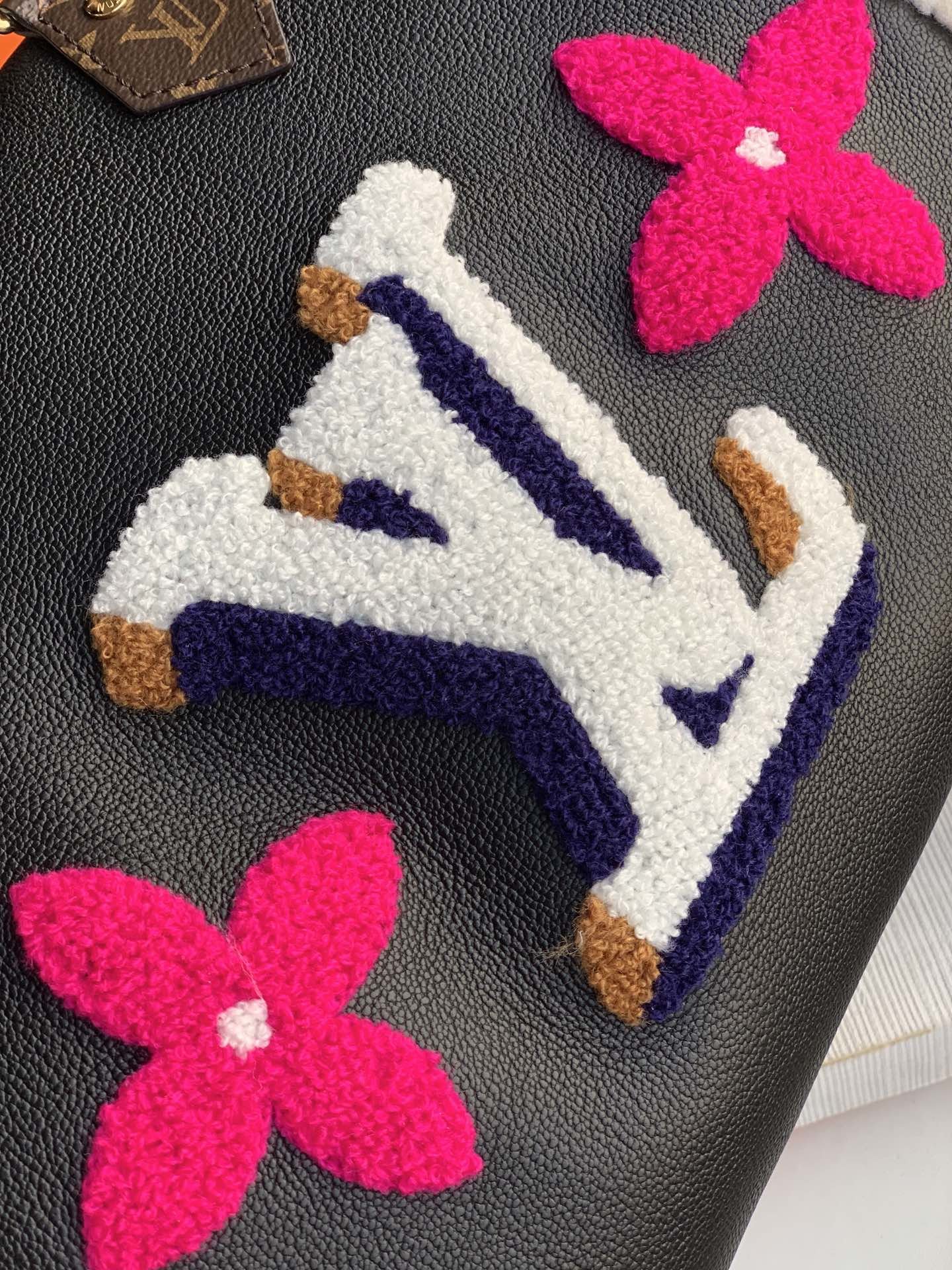 l**is V*t*n speedy 30 bandoulière-30*21*17cm