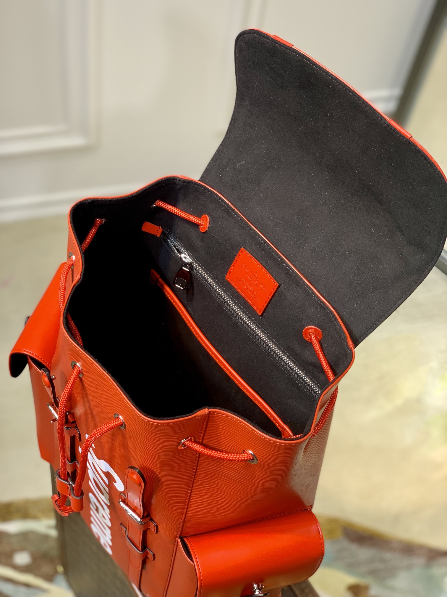 l**is v*t*n S*p*ebackpack-m41379-34*13*47cm