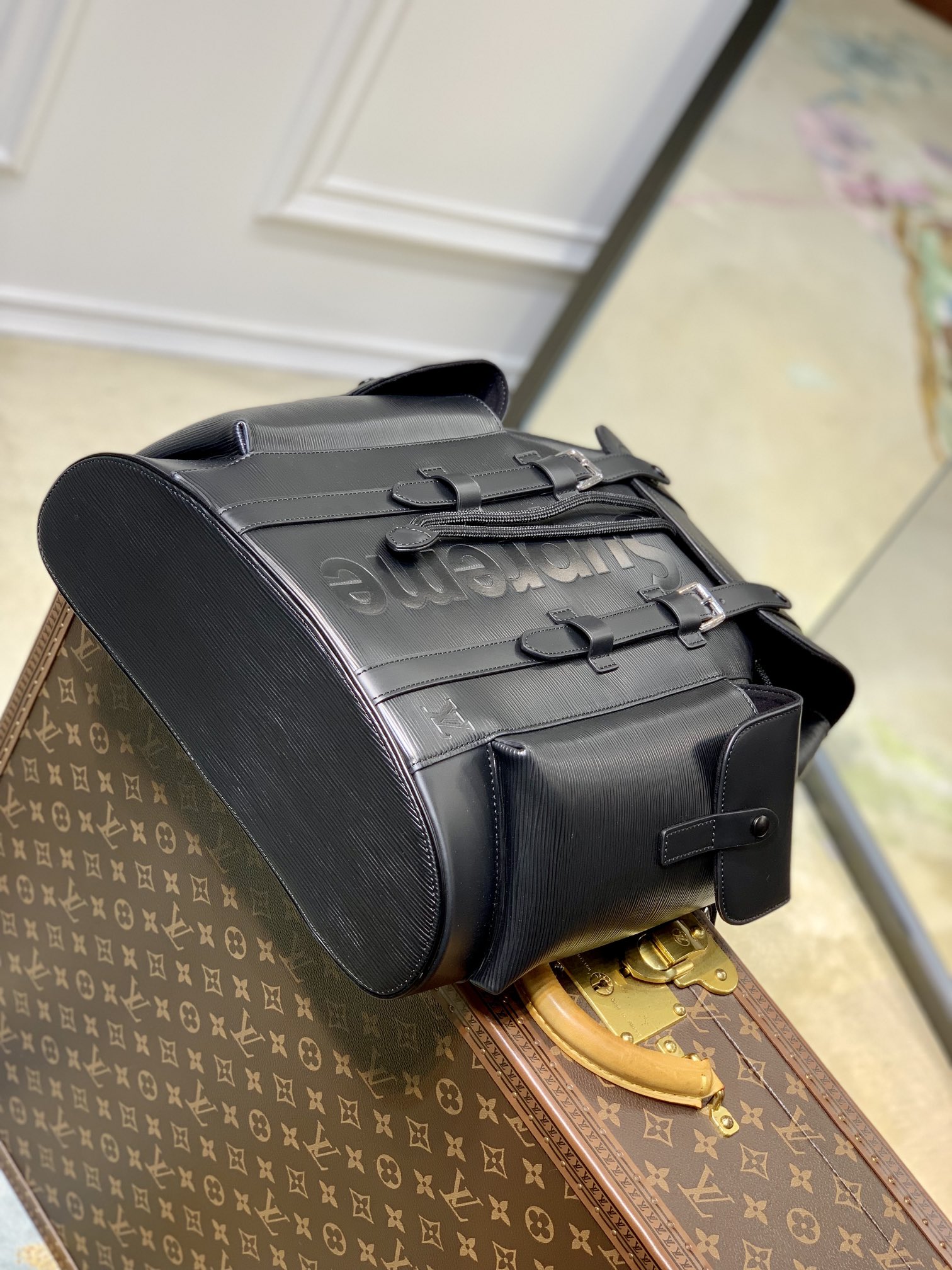 l**is v*t*n S*p*ebackpack-m41379-34*13*47cm