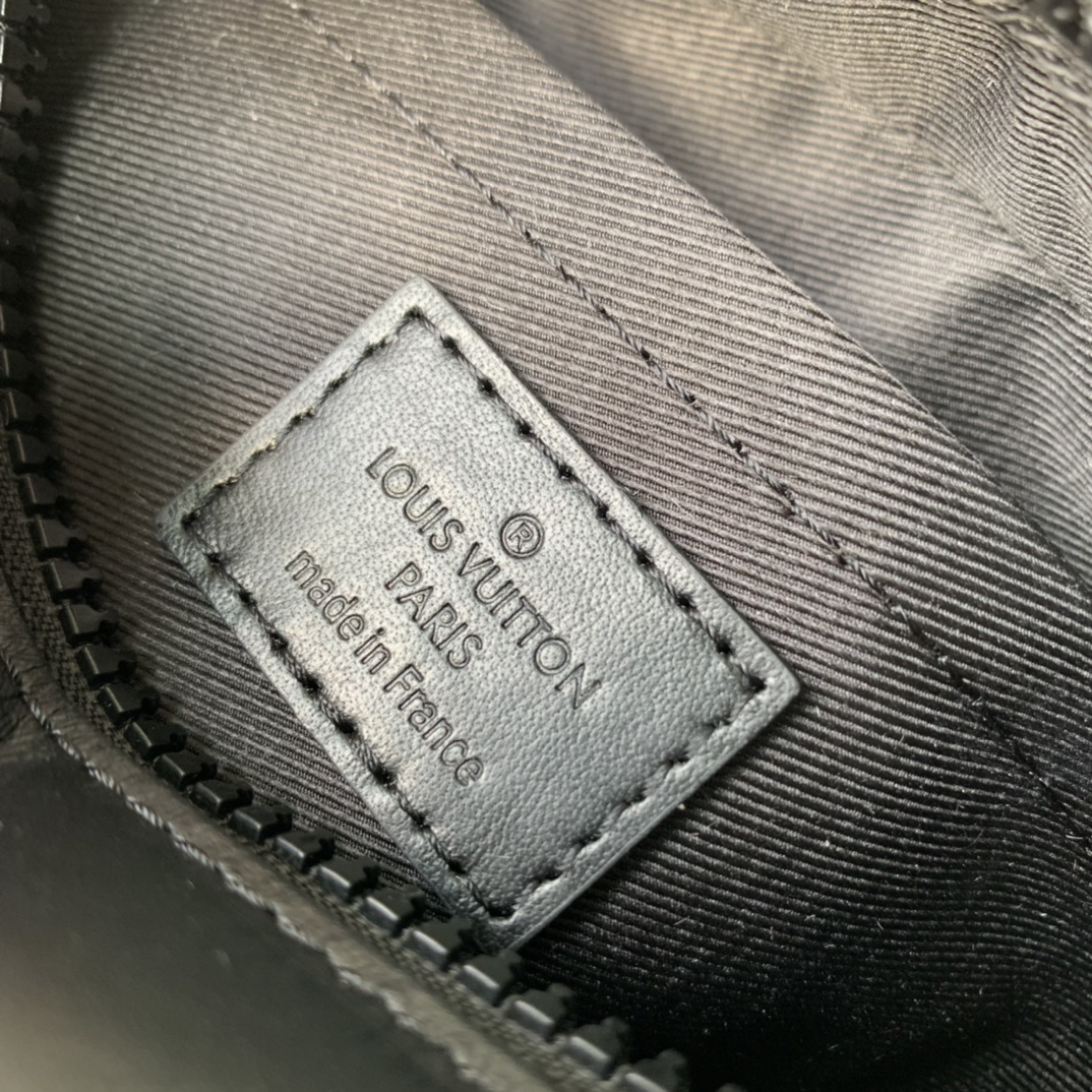 l**is V*t*n mini soft trunk-m81611 -18*13*8m