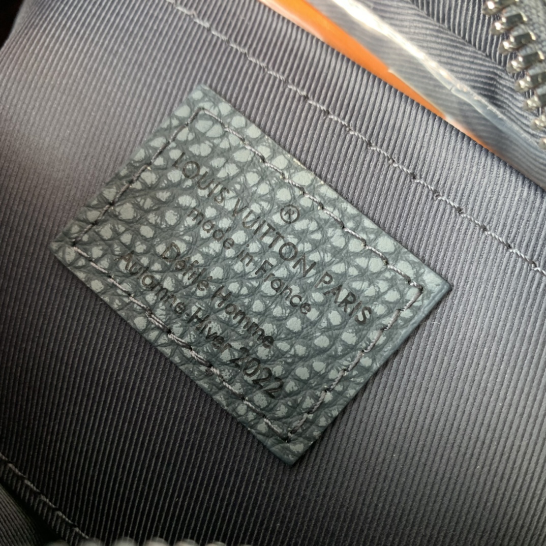 l**is V*t*n mini soft trunk-m81606 -18*13*8m