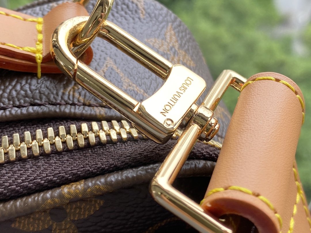 l**is V*t*n geronimos handbags-23*15*4cm