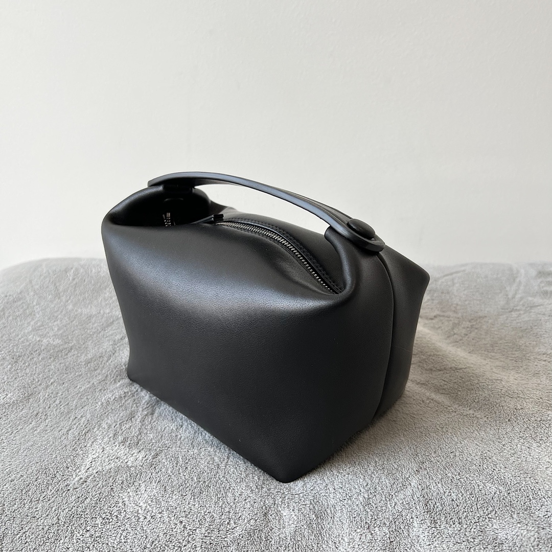 Bo*te*ga ve*ne*ta the row bag-18*13*14cm