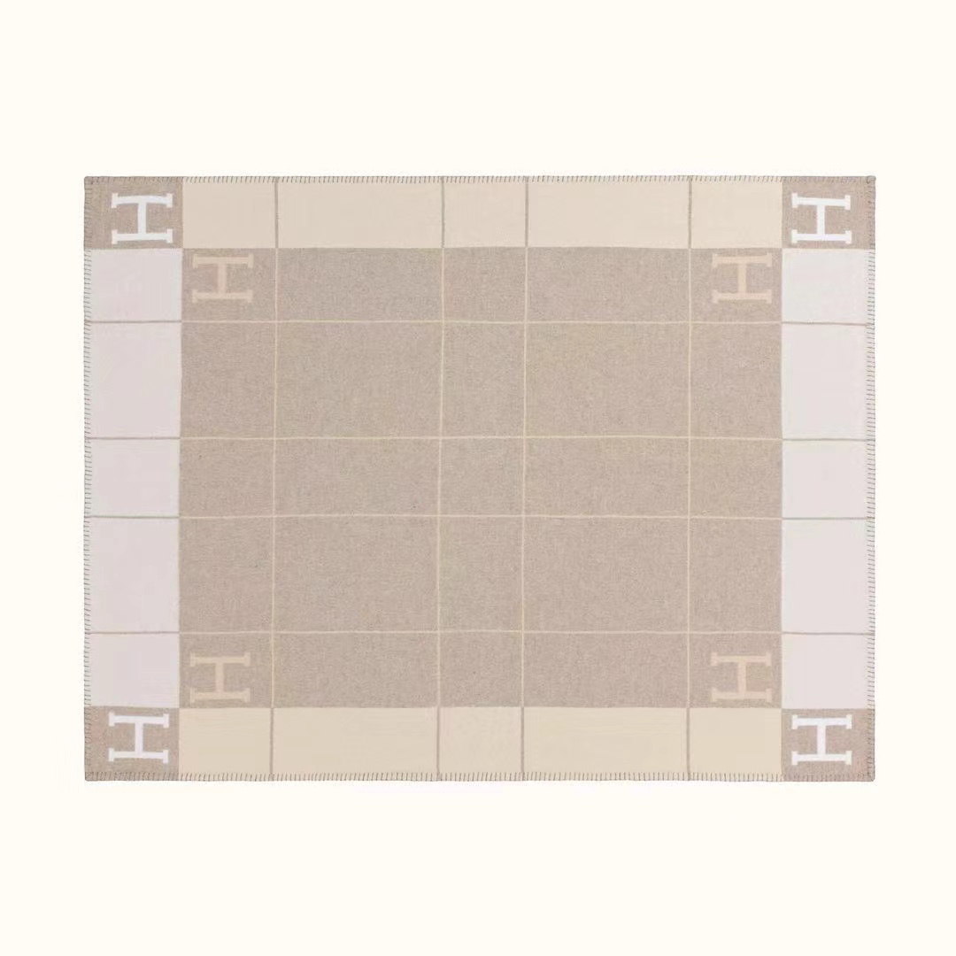 H**mes blankets-180*140cm