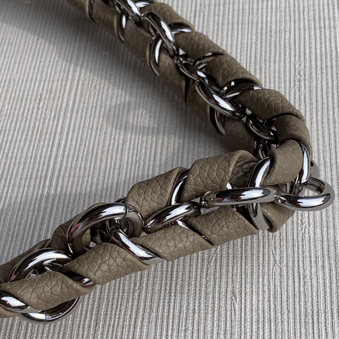 l**is V*t*n muria tote bag-25*25*20cm