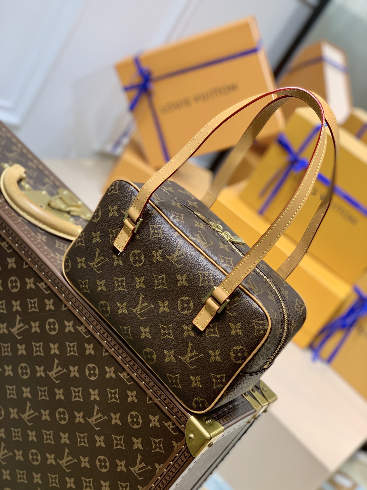 l**is V*t*n vintage handbags - m51182-27*18*12cm