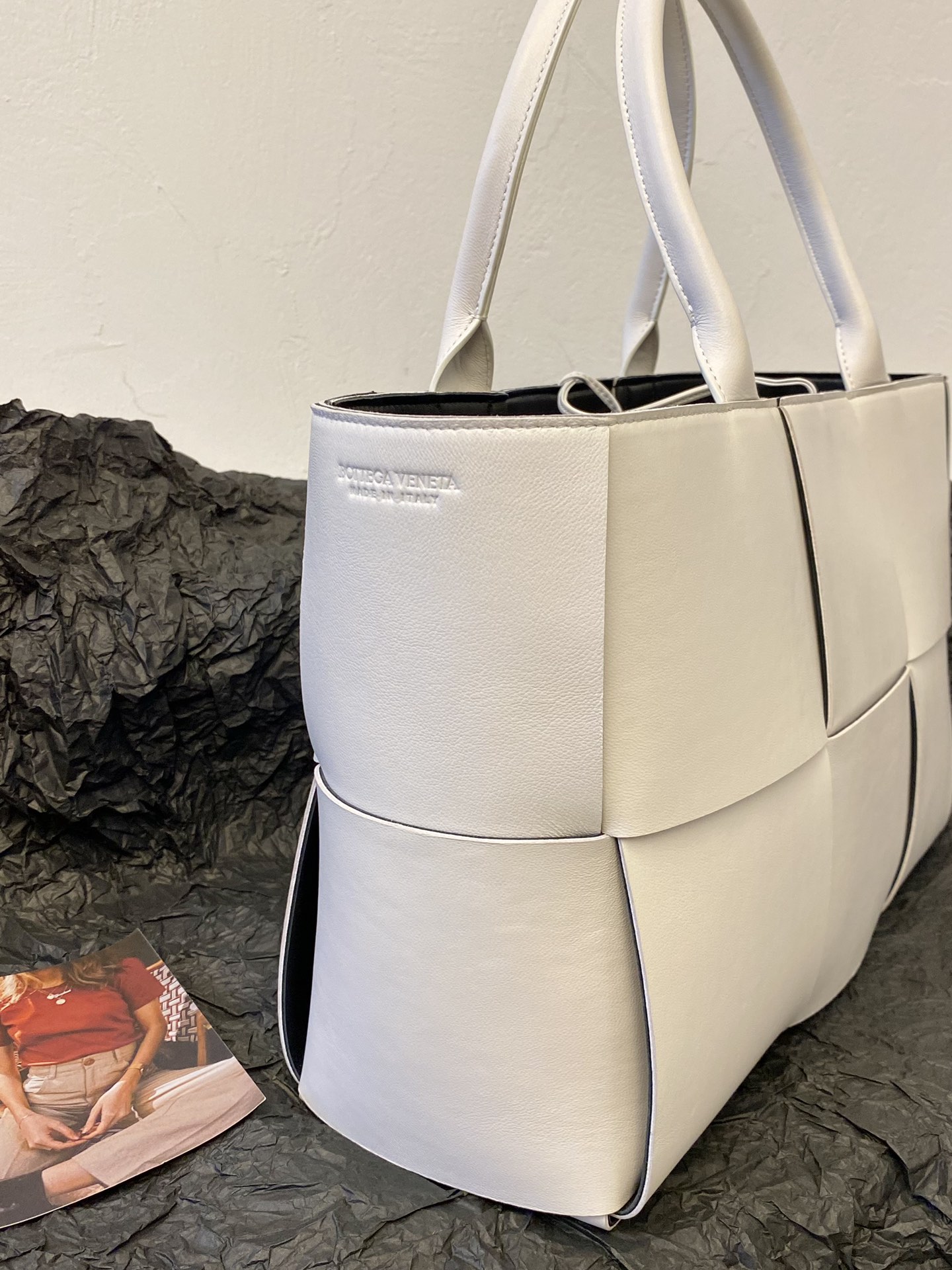 Bo*te*ga ve*ne*tatote-41×27×14cm