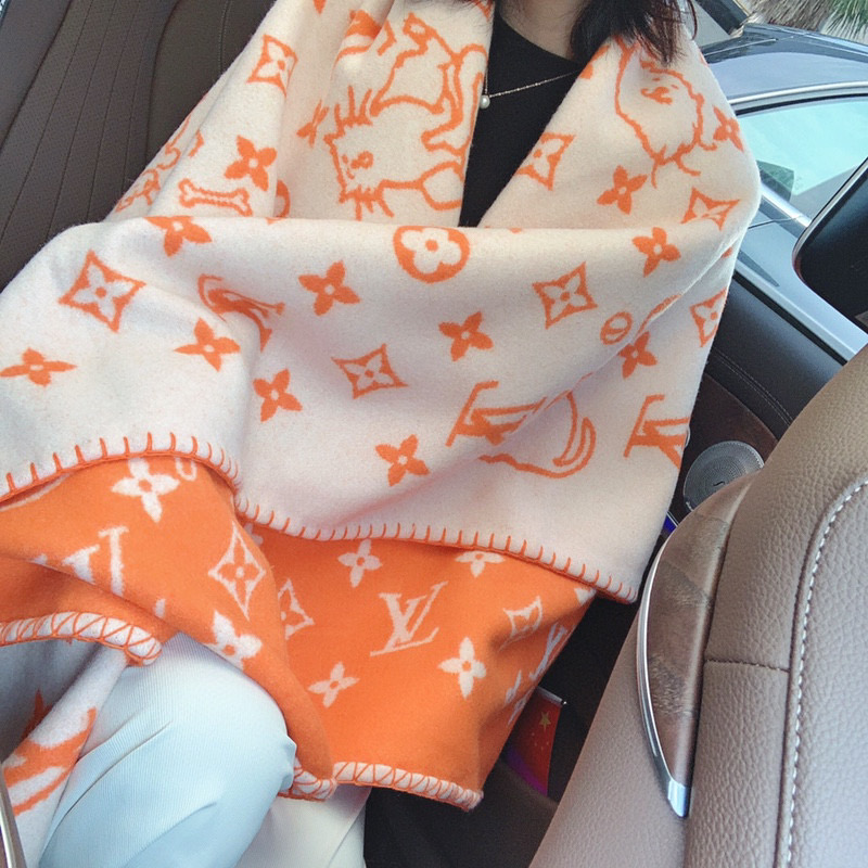 l**is V*t*n blankets-180*140cm