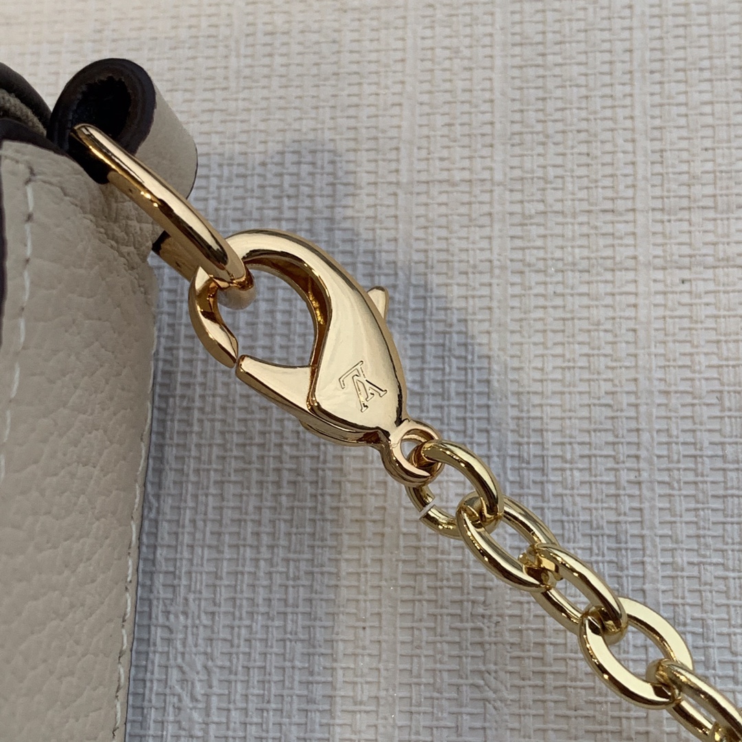 l**is V*t*n pochette félicie wallet -21*12*3cm