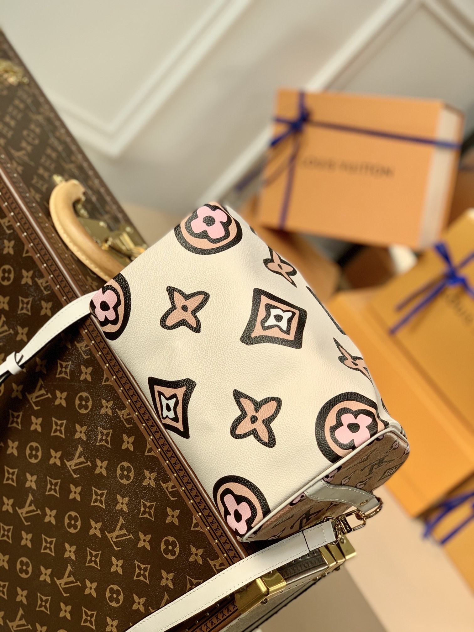 l**is V*t*n wild at heart speedy bandoulière 25-25*19*15cm