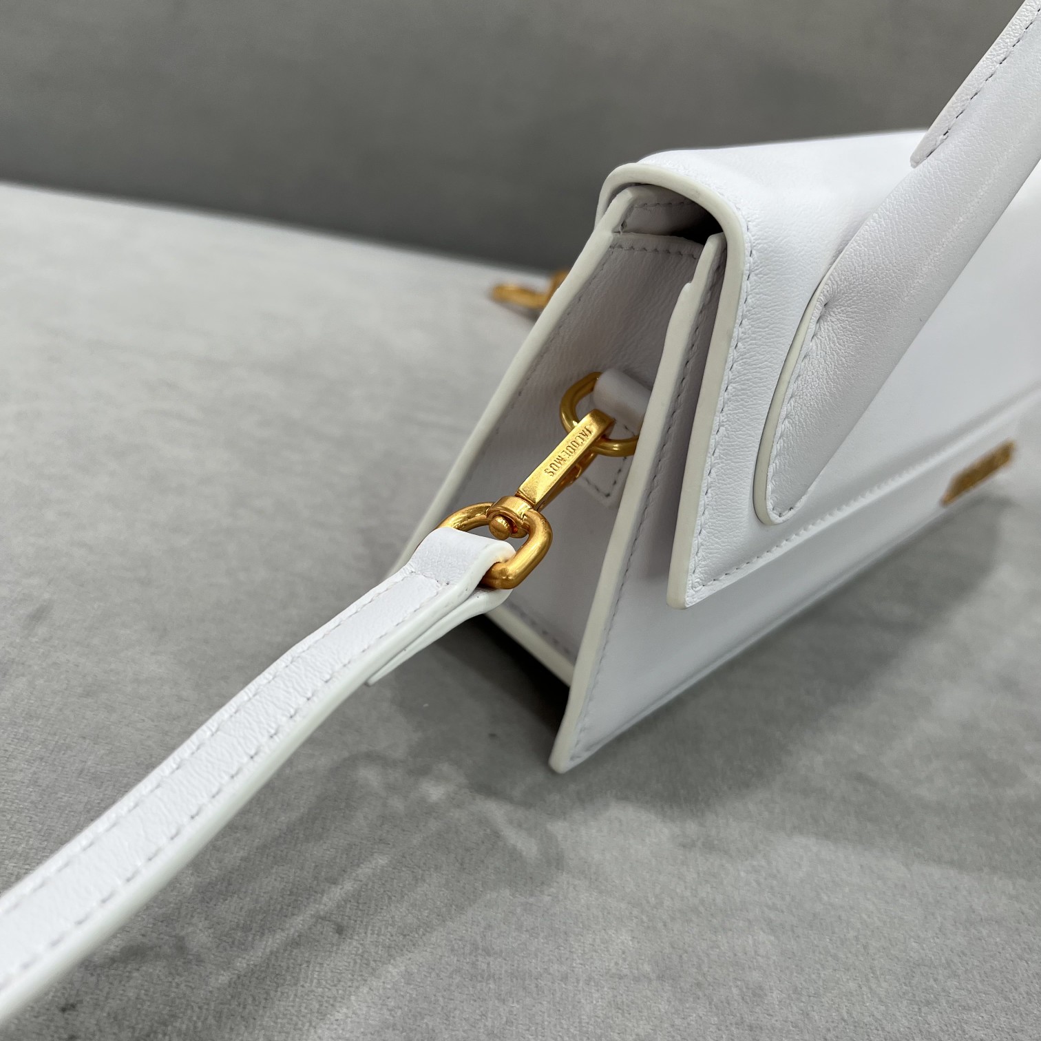 Jacquemus Handbags-21*10*6CM