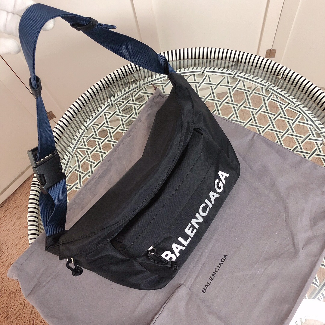 Ba*len*cia*ga crossbody bag-44*18*10cm