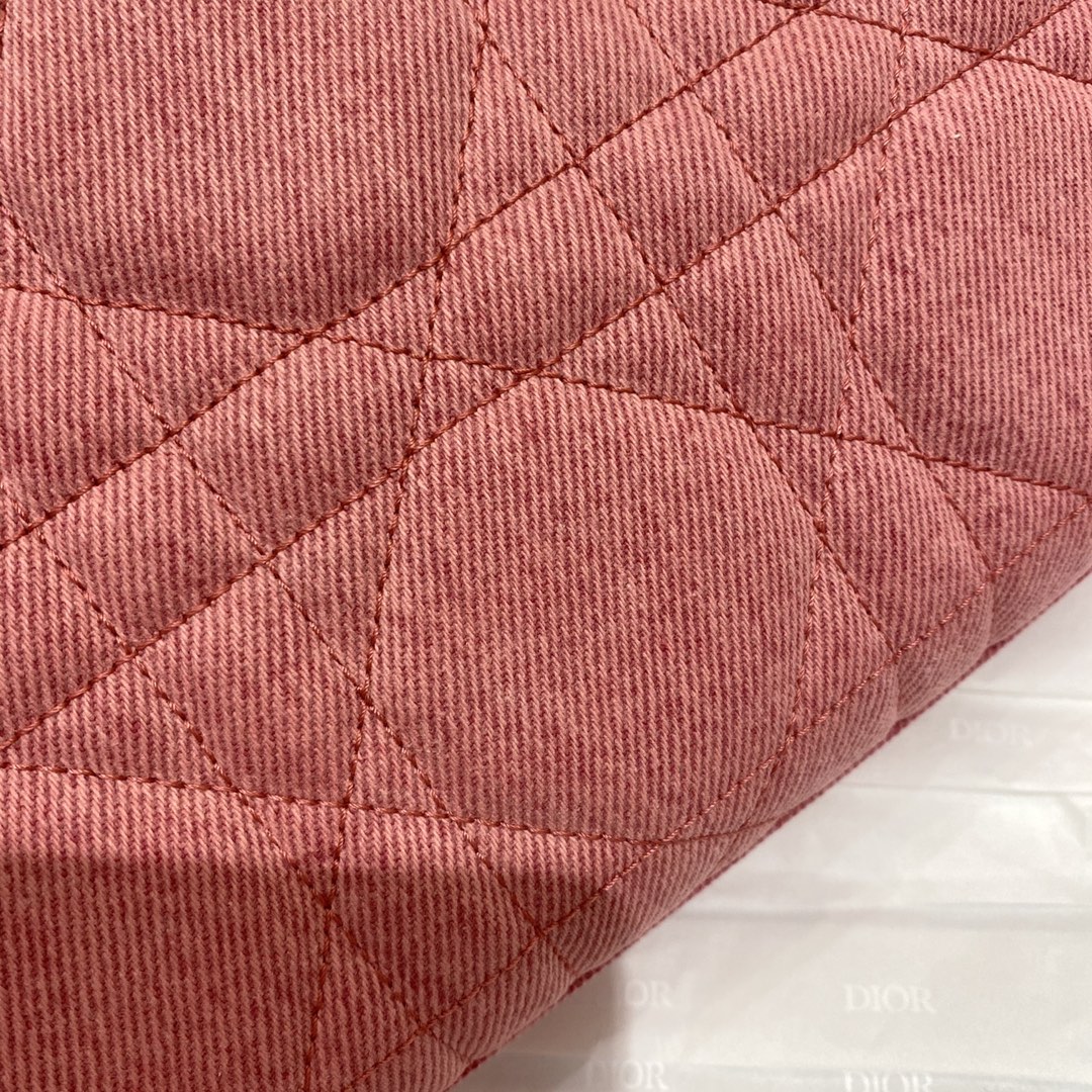 D*or lady bag-26 x 13.5 x 5 cm