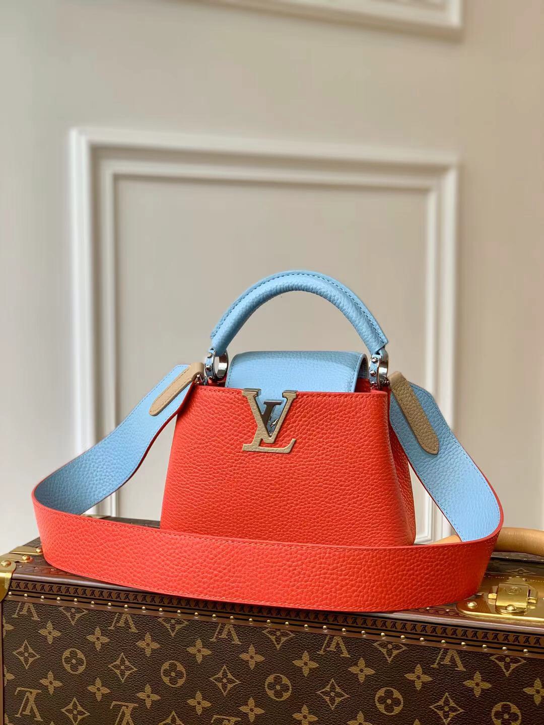 l**is V*t*n mini capucines handlebag-21*14*8cm