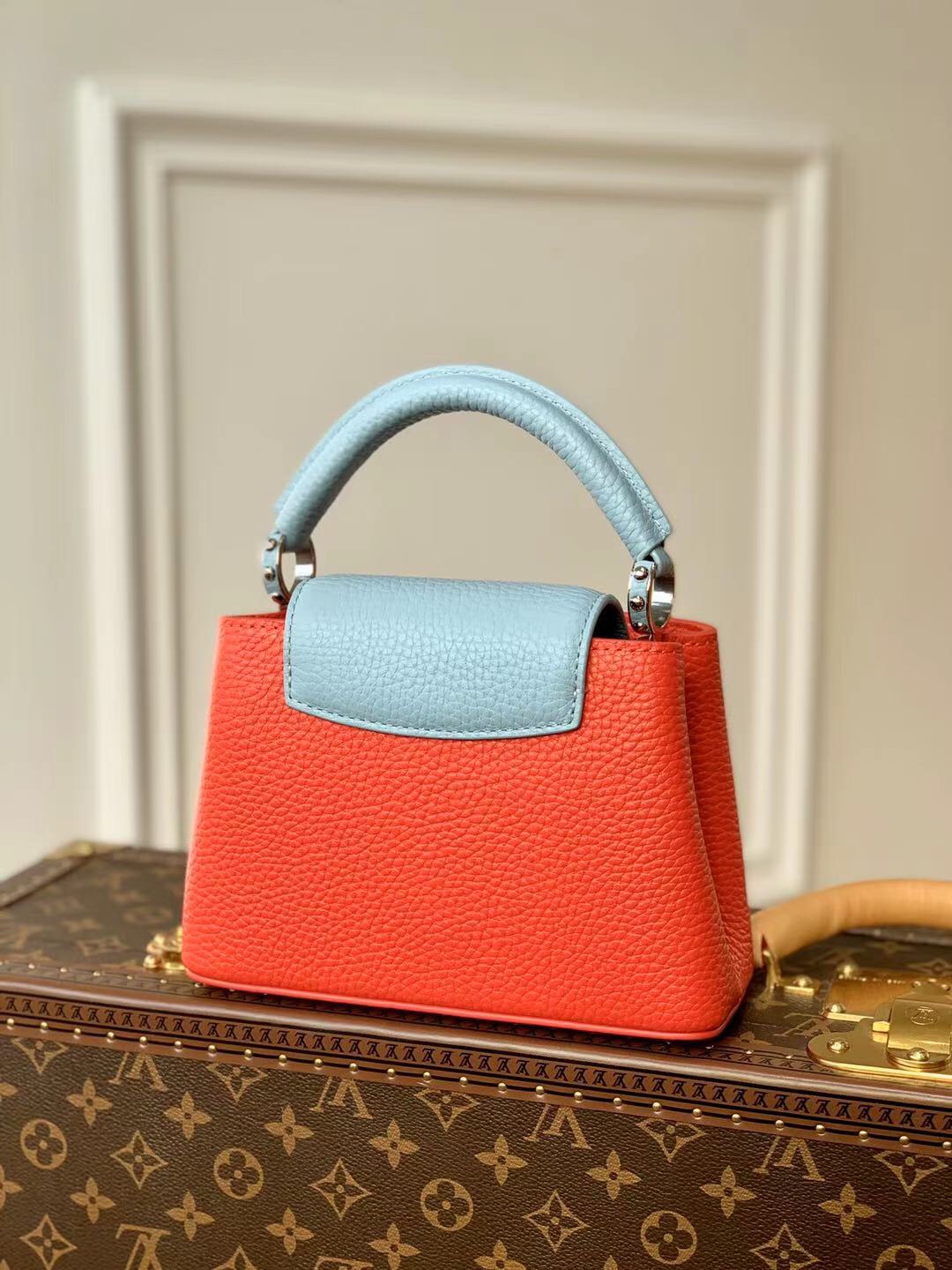 l**is V*t*n mini capucines handlebag-21*14*8cm