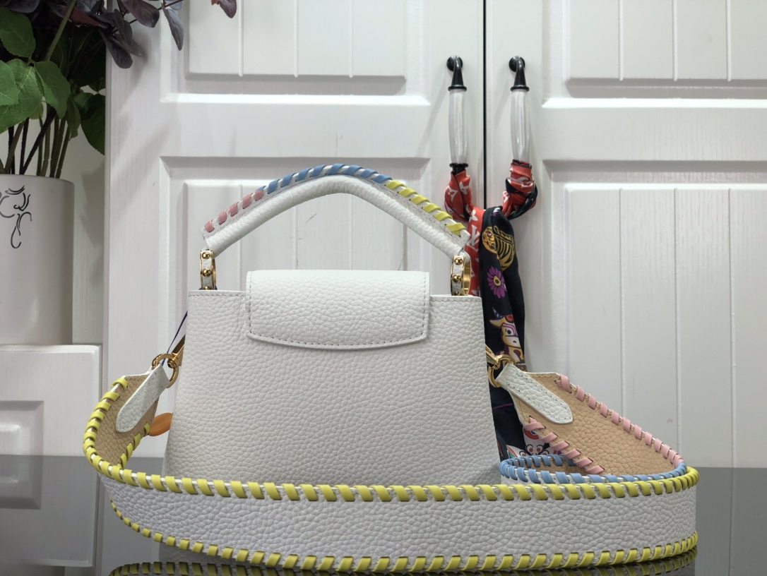 l**is V*t*n capucines bag-27*18*9cm