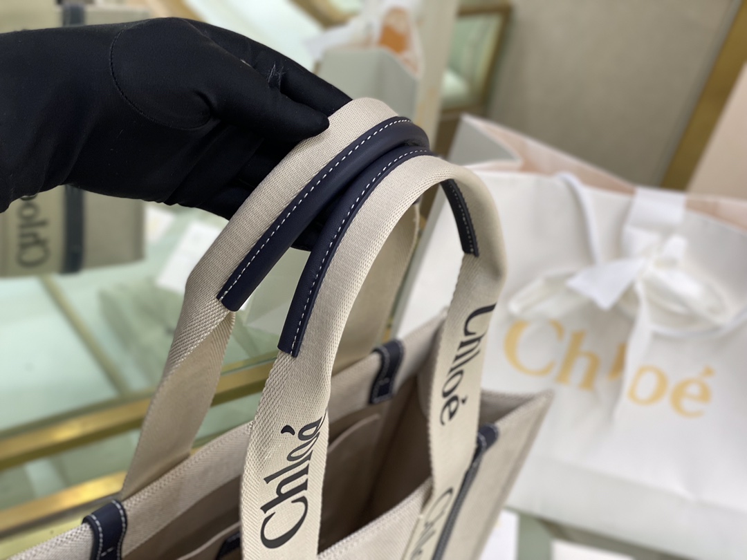 Chloe Woody Tote Bag