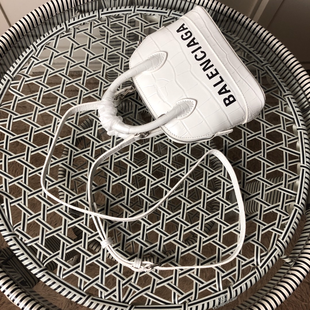 Ba*len*cia*ga ville bag-18x8x16cm