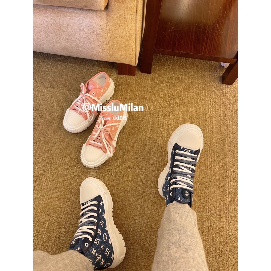 l**is V*t*n sneakers(eu35-eu41)