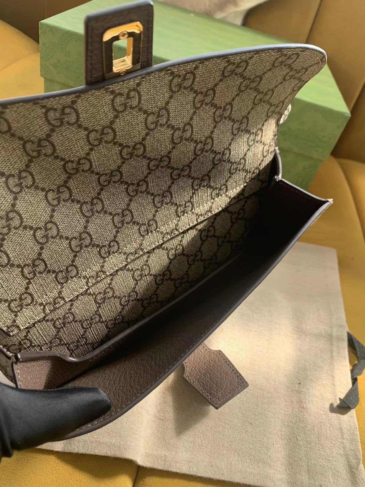 G*u*i belt bag-24/4/5cm