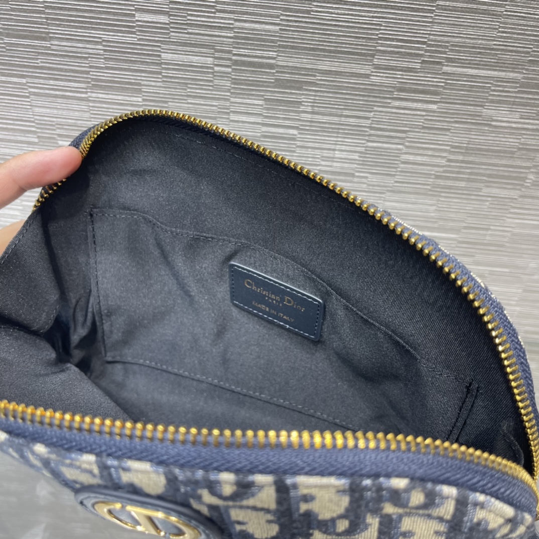 D*or 30 montaigne-5.5 x 24 x 7 cm