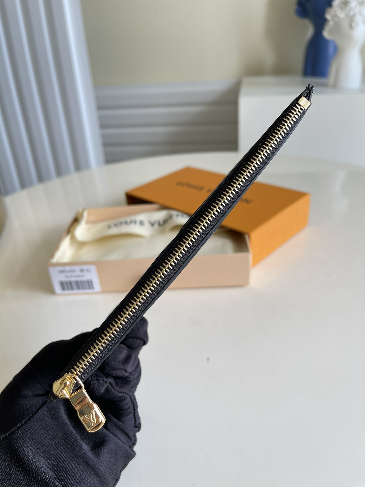 l**is V*t*n slim purse wallet-20*11*0.5cm