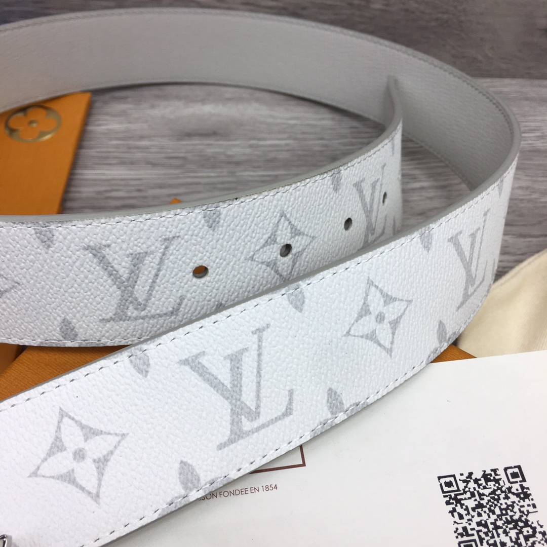 l**is V*t*n belt-4cm