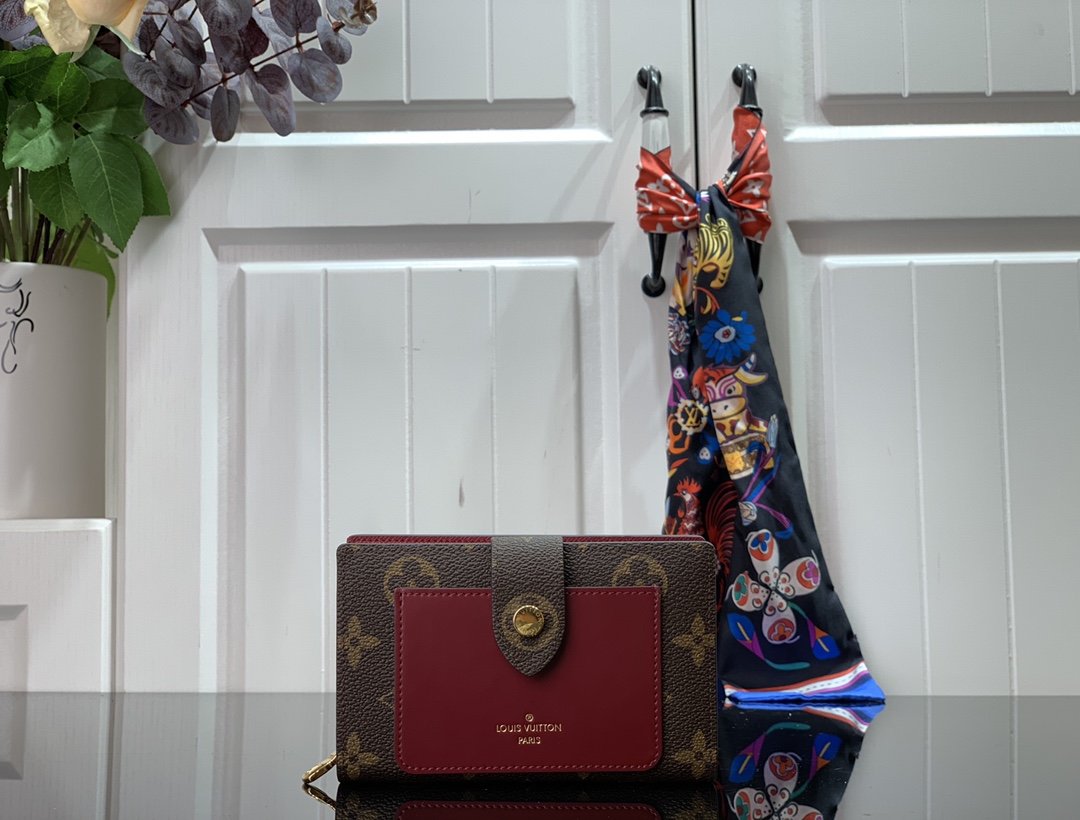 l**is V*t*n juliette wallet-14*11*3cm