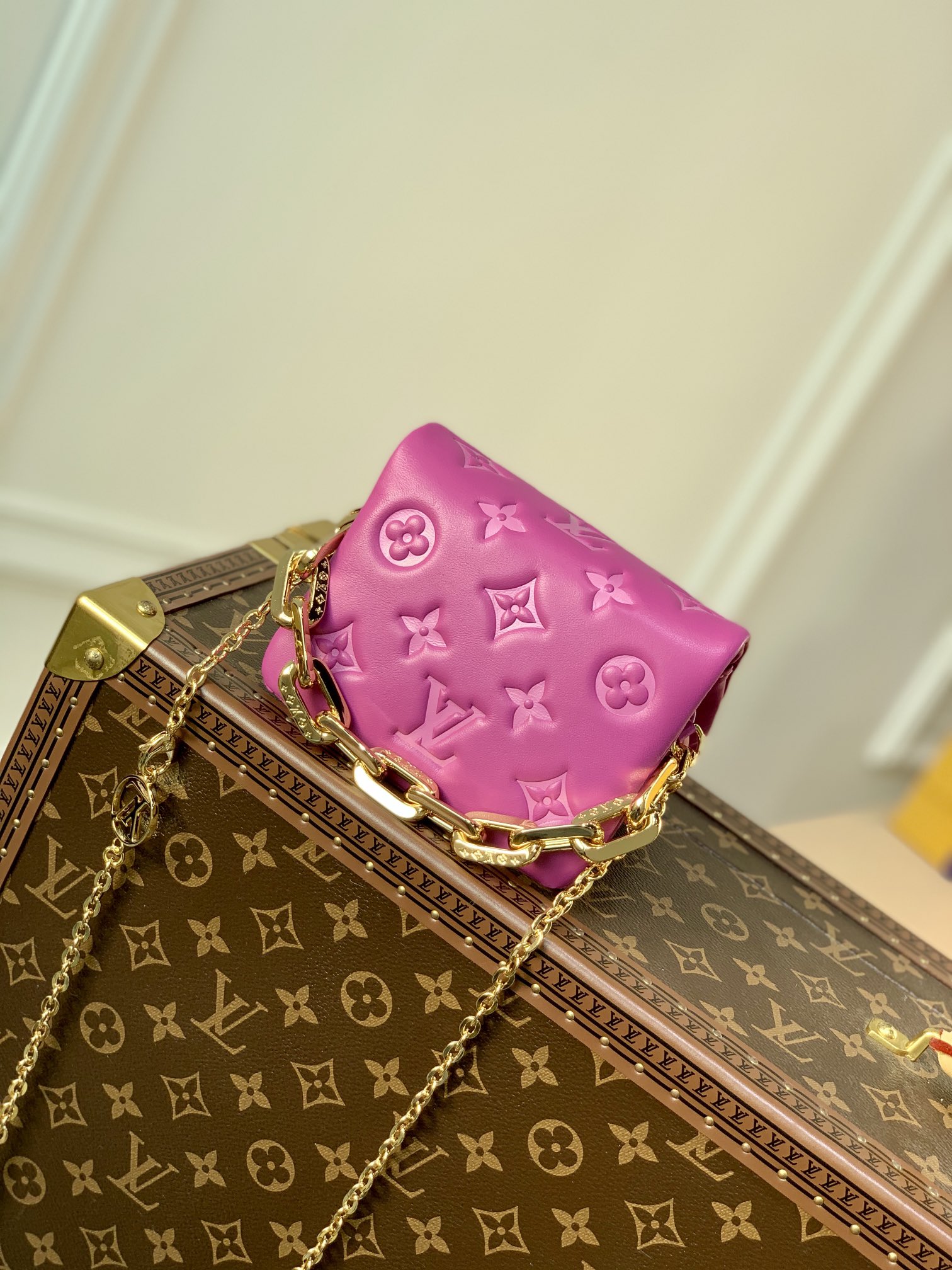 l**is V*t*n mini coussion-13×4×10cm