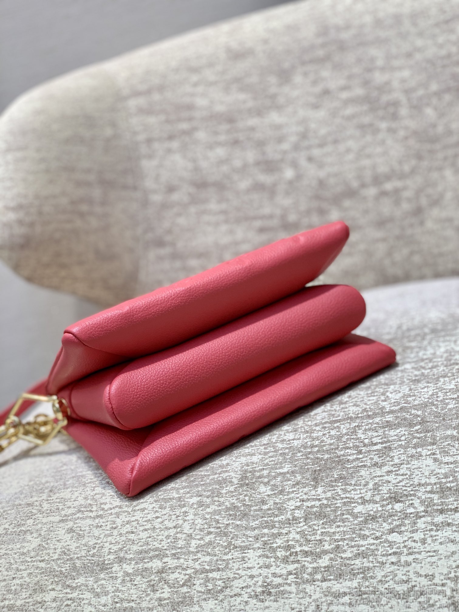 l**is V*t*n coussin bb bag-21*16*7 cm