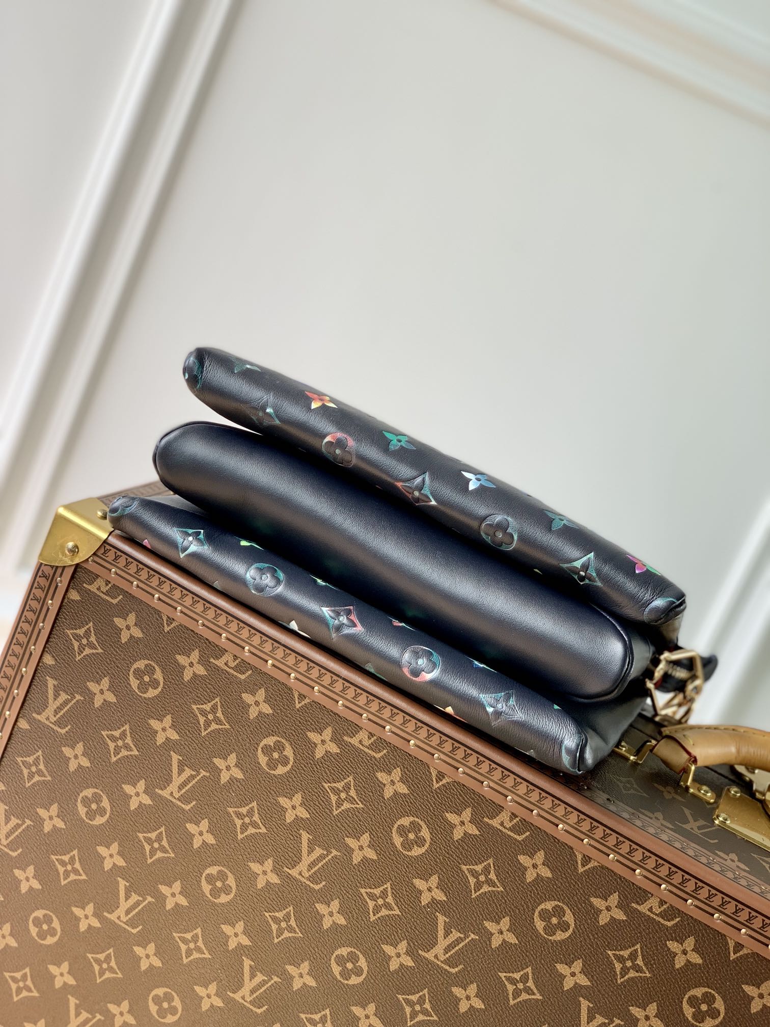 l**is V*t*n coussin bb bag-21*16*7 cm