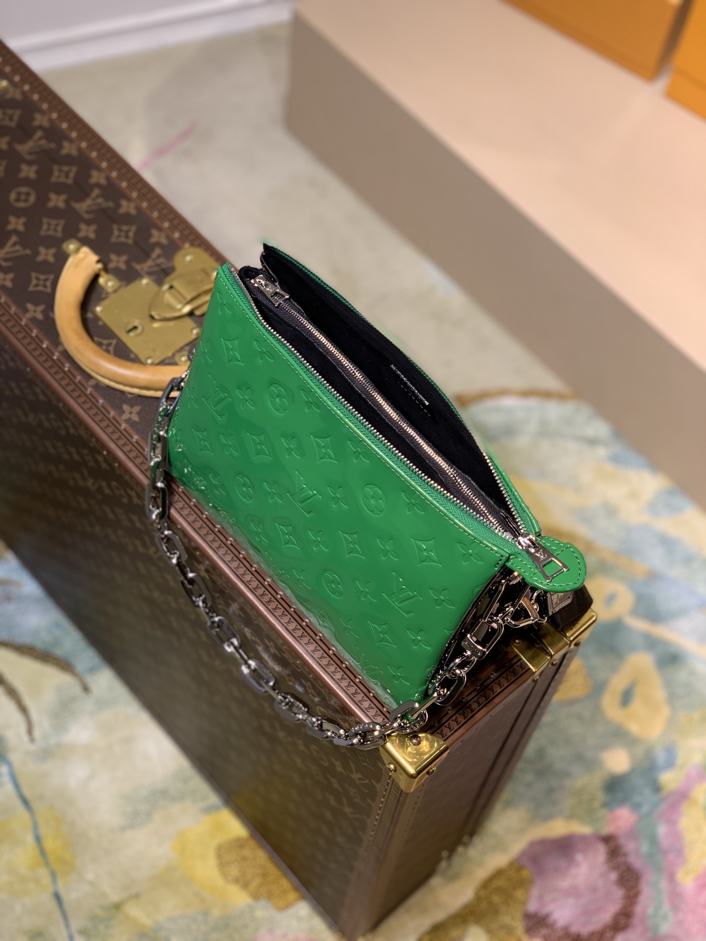 l**is V*t*n coussin handbags-26*20*12cm