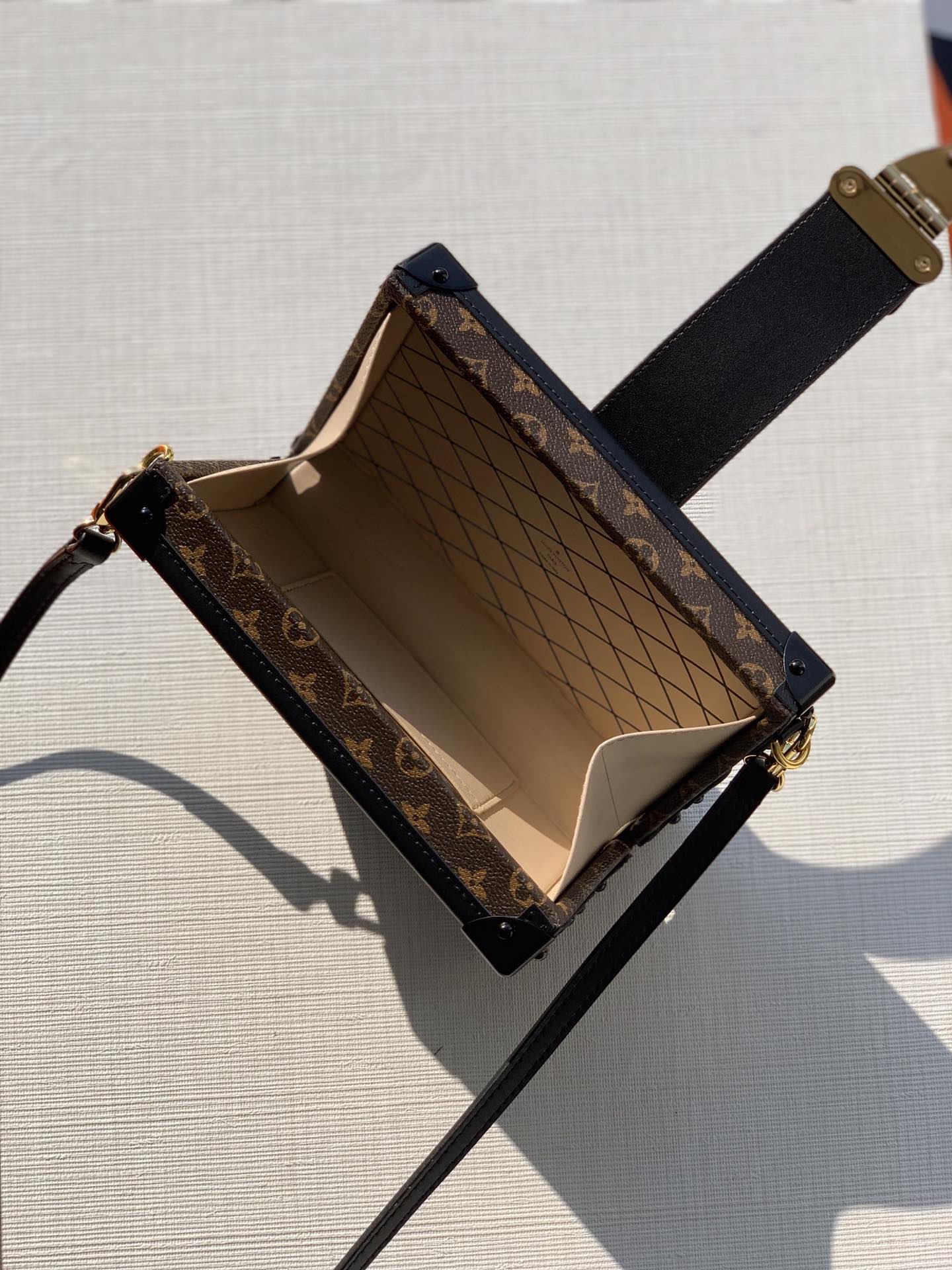 l**is V*t*n petite malle-20*5*12.5cm