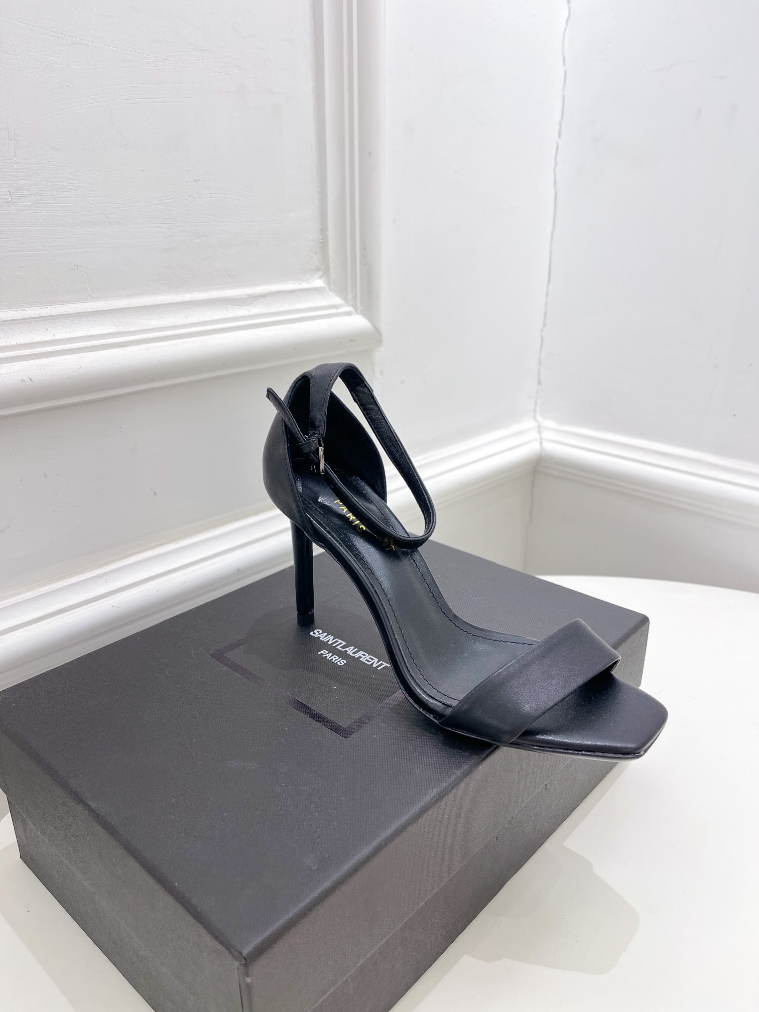 YSL Heels-8.5CM(EU35-EU43)