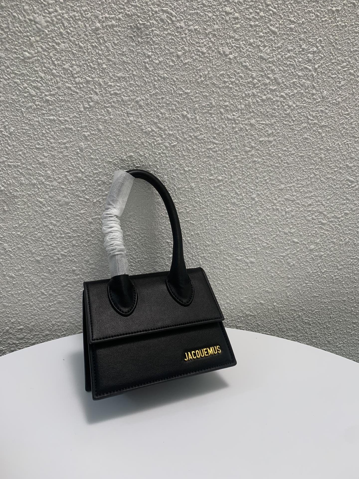 Jacquemus Bamnino Bag-17CM