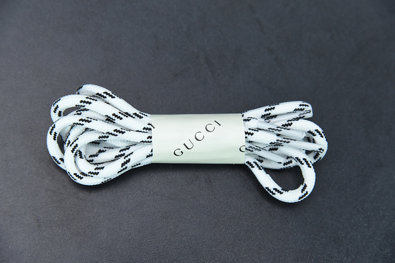 Ba*len*cia*ga triple s