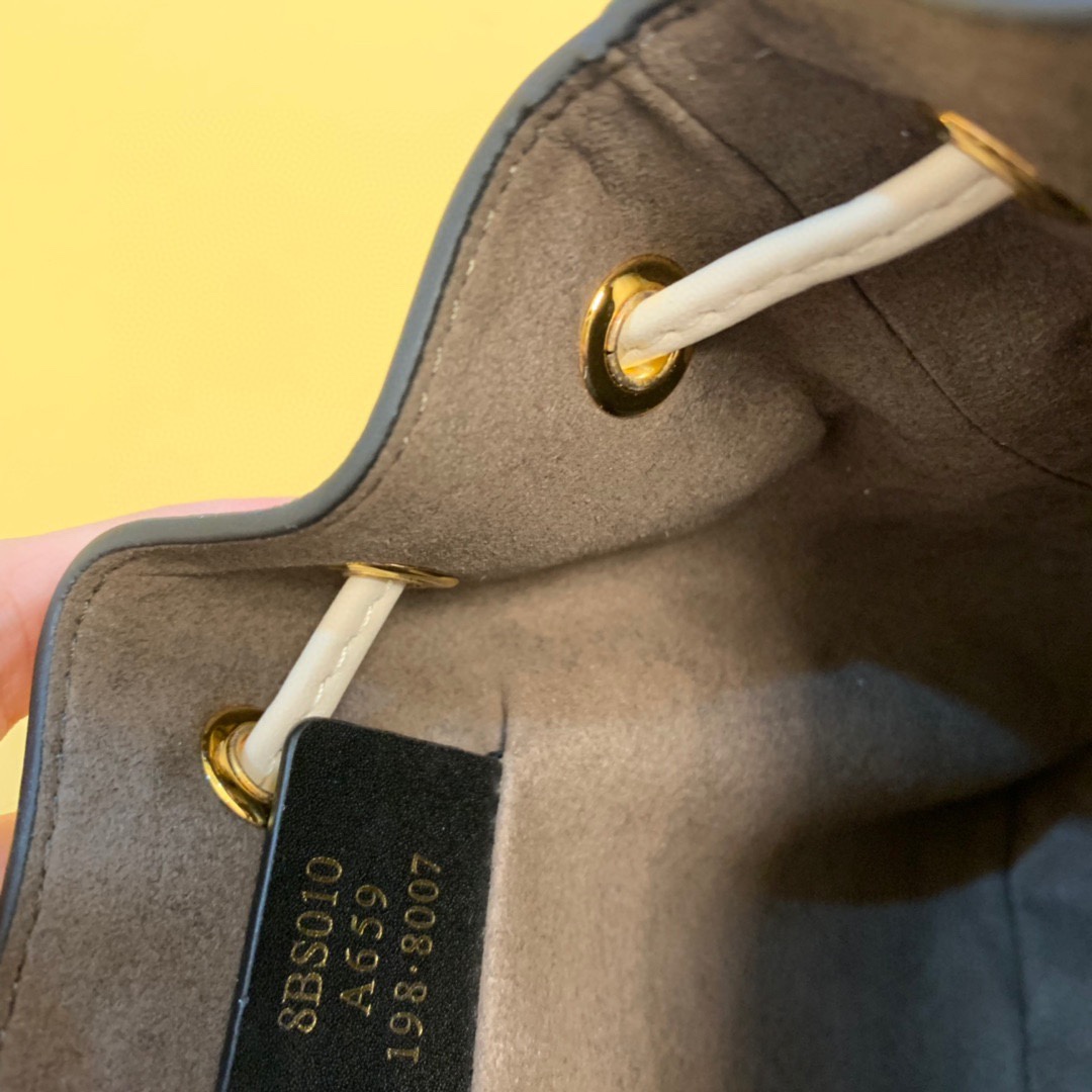 F**di mon tresor bucket-18*12*10cm