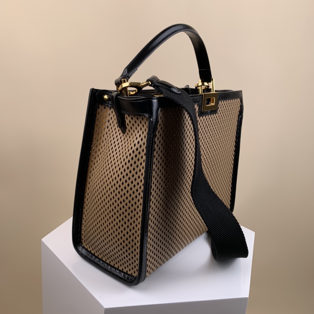 F**di peekaboo-30x25x15cm