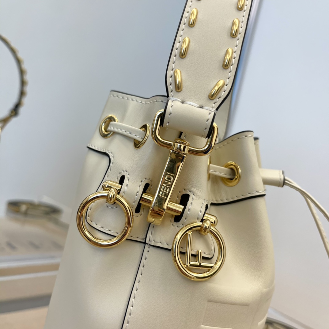 F**di mini mon tresor bag -12x18x10cm