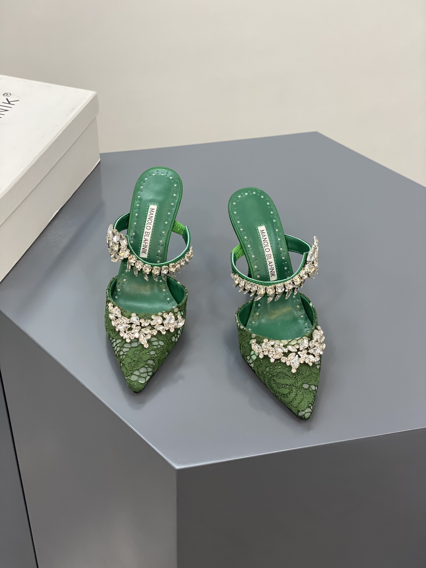Manolo Blahnik-10CM