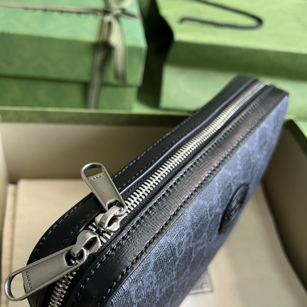 g*u*i vintage gg S*p*e-24.5x 16x 4.5cm