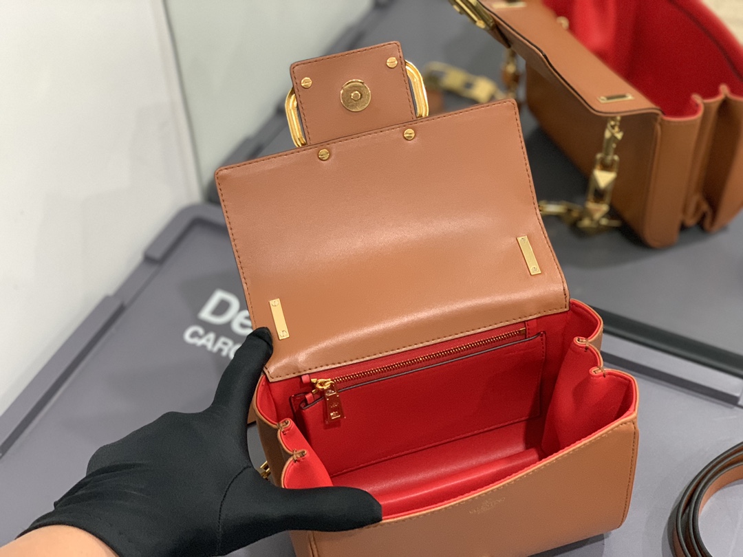 Valentino Handbags-20*15*7CM