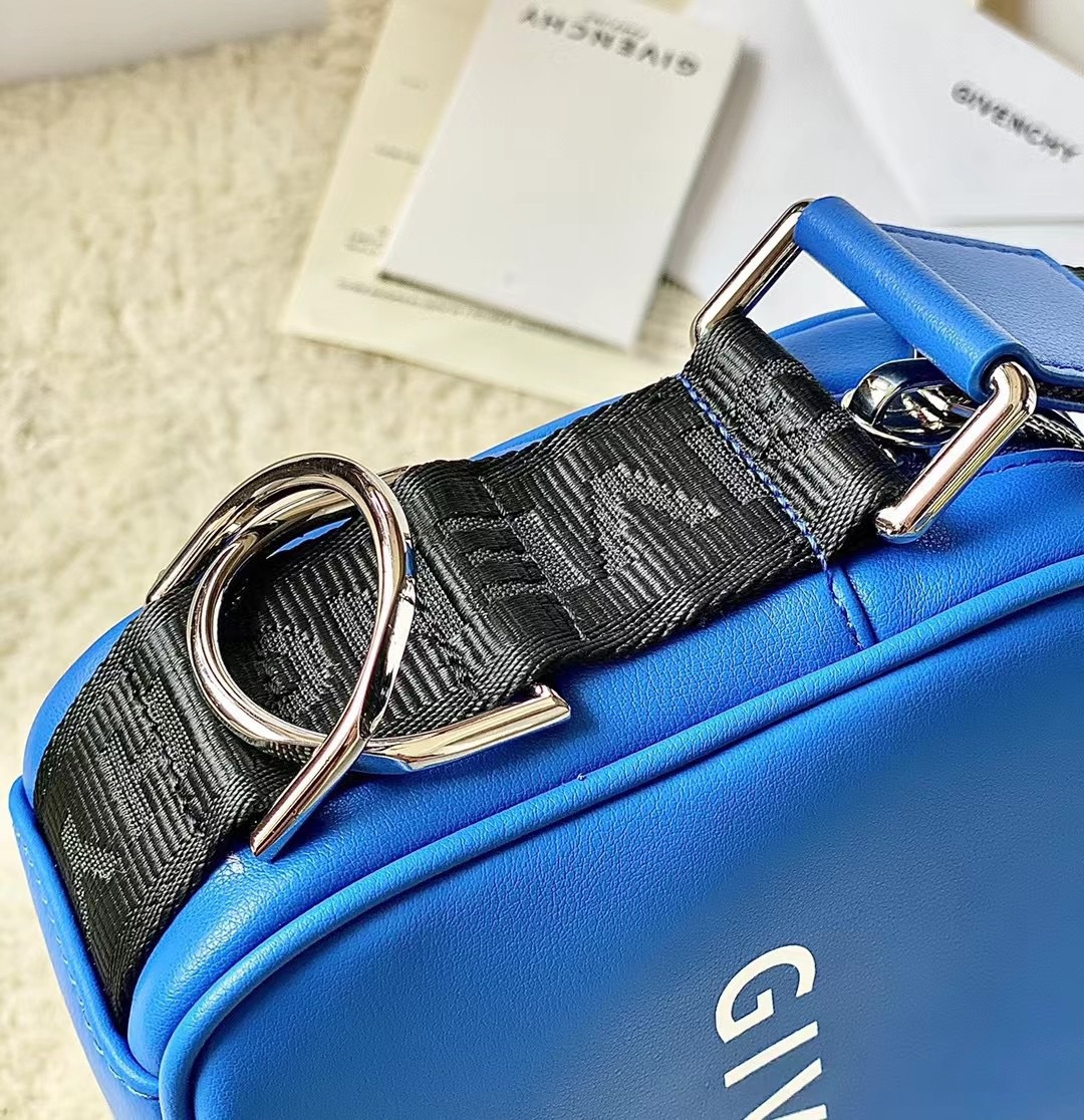 Givenchy Waist Bag-16x11x8CM