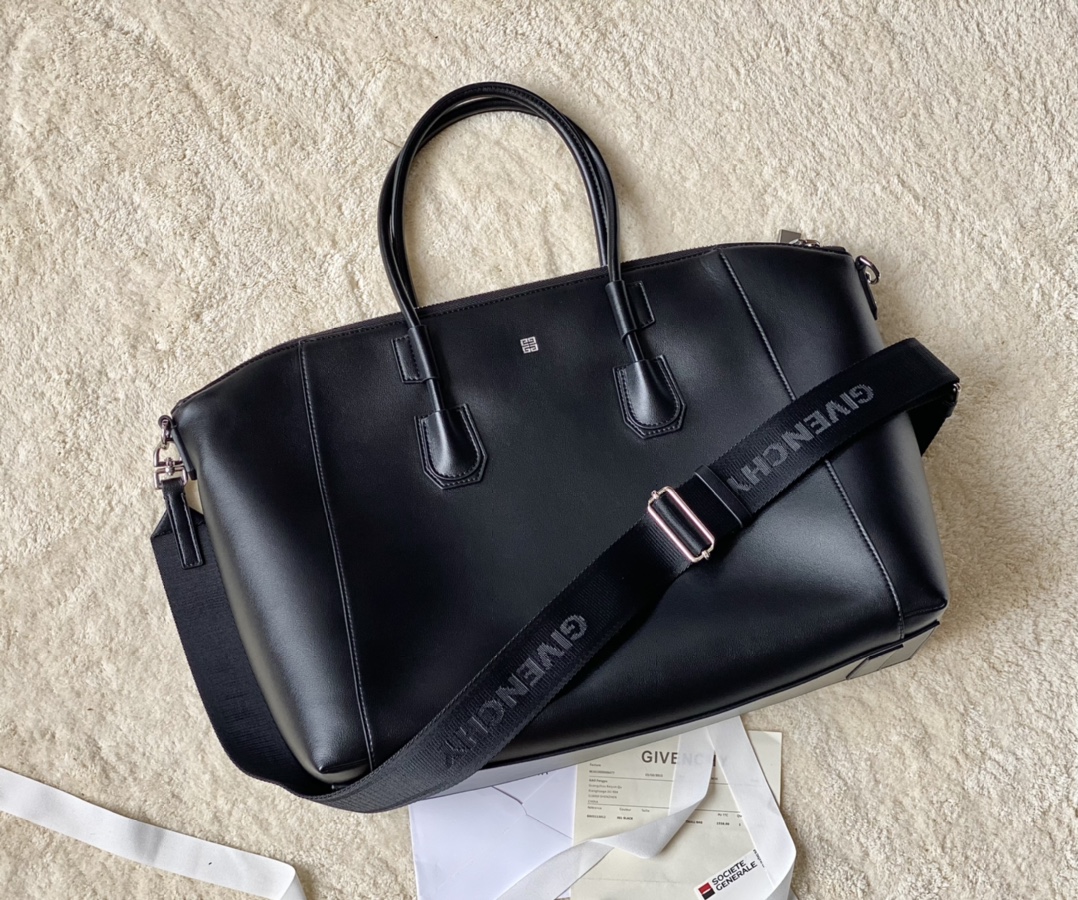Givenchy Antigona Sport -41*9*31CM