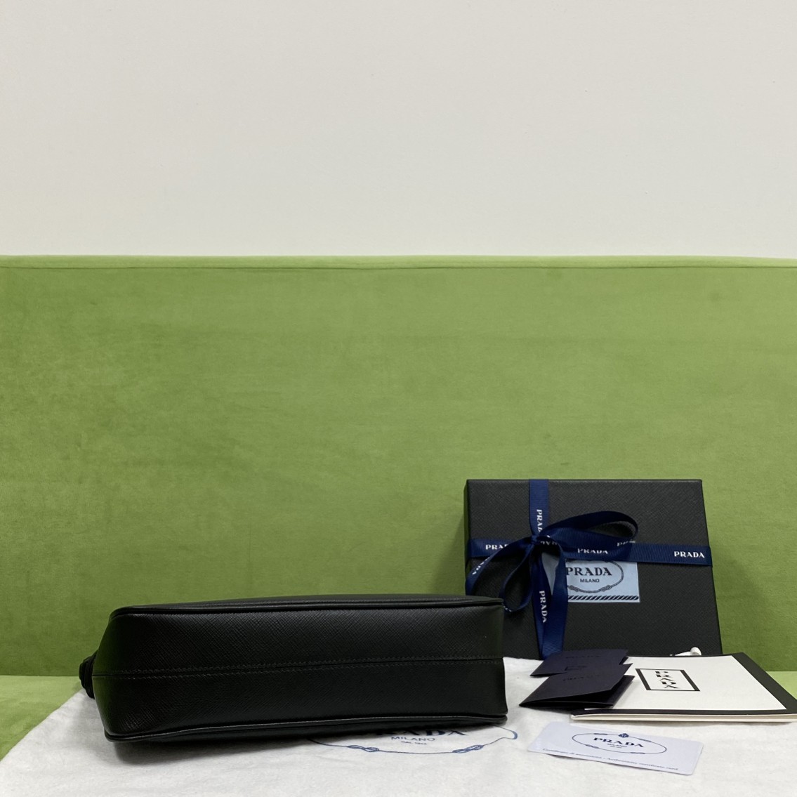 Prad 1BC204 Hobo-22x6x17CM