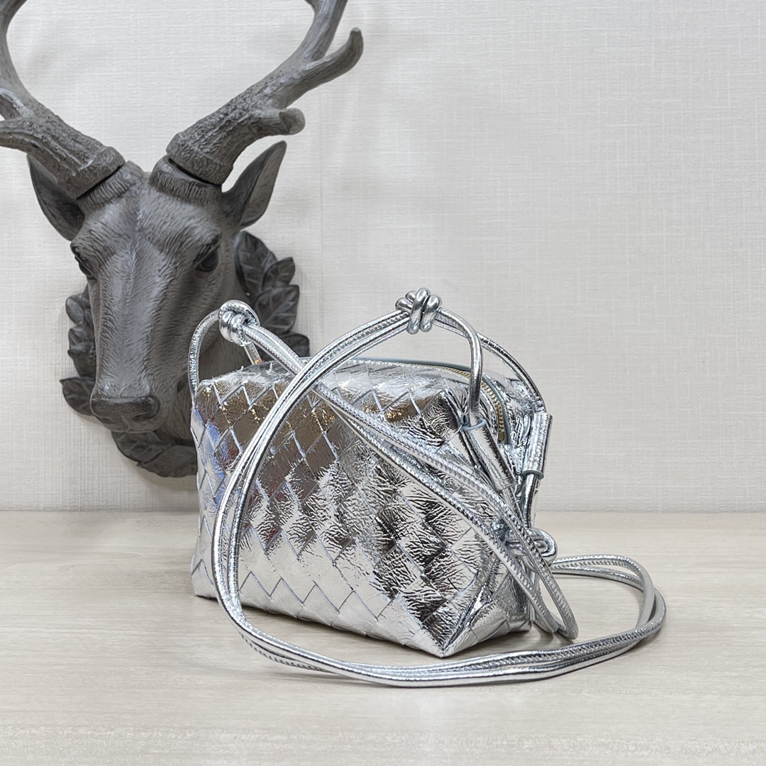 Bo*te*ga ve*ne*ta arco bag-38*33*6cm